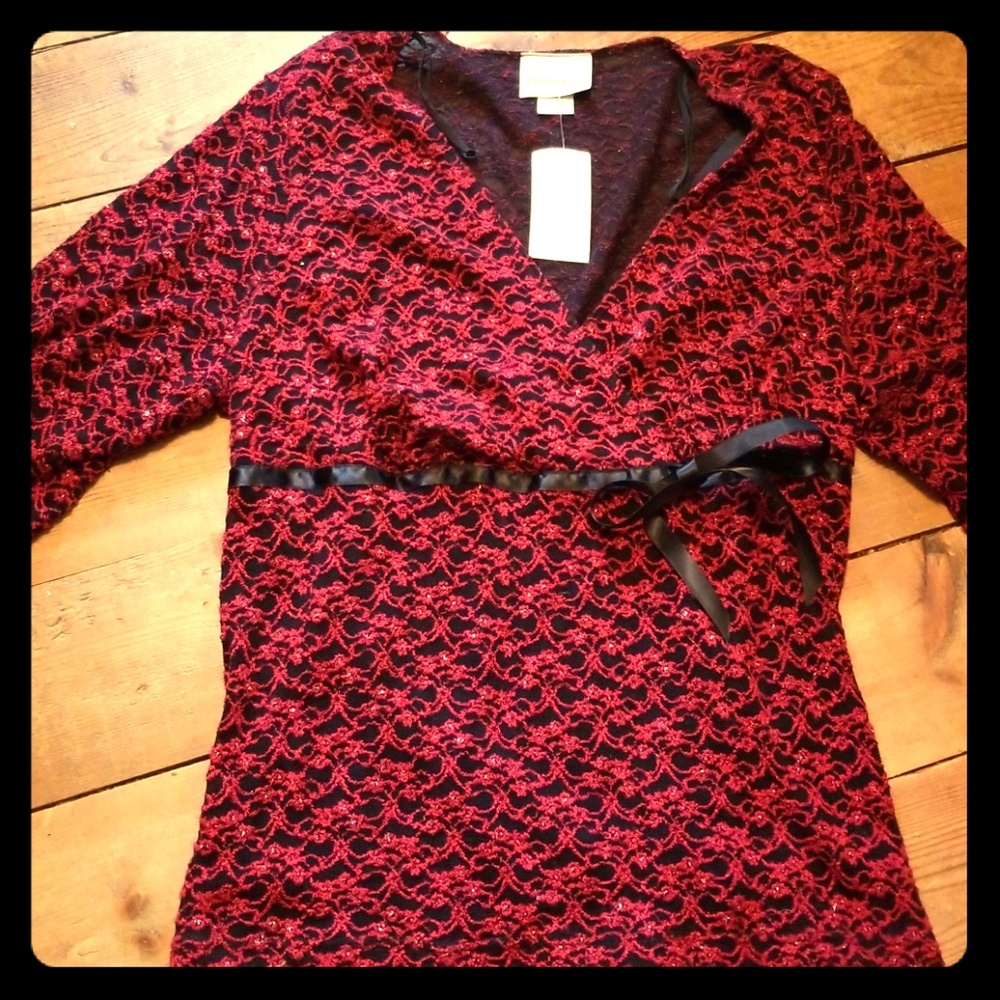 Women's Beautiful Red & Black Lace V-Neck Top